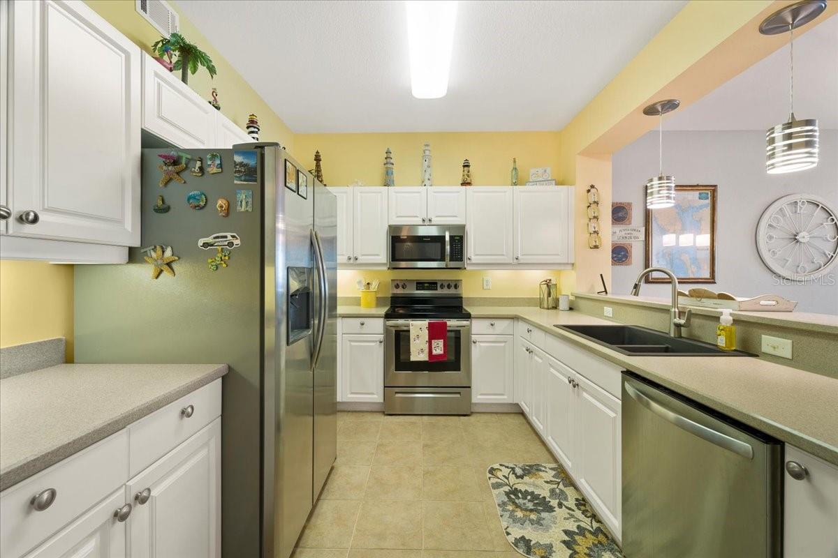 5127 MELBOURNE ST #F-204, PORT CHARLOTTE, FL, 33980