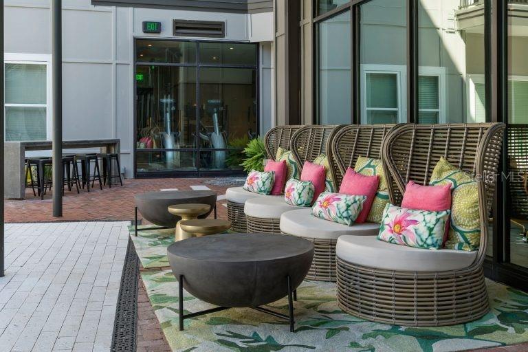 733 MAIN LN #2, ORLANDO, FL, 32801