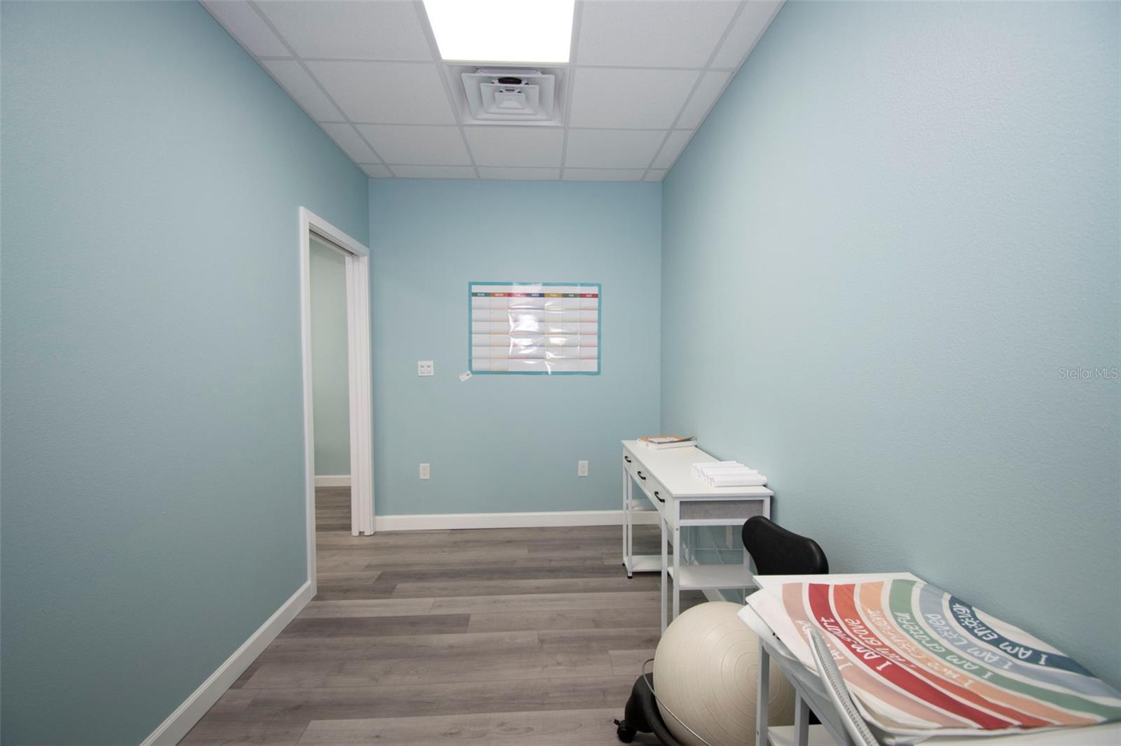 4535 TAMIAMI TRL, PORT CHARLOTTE, FL, 33980