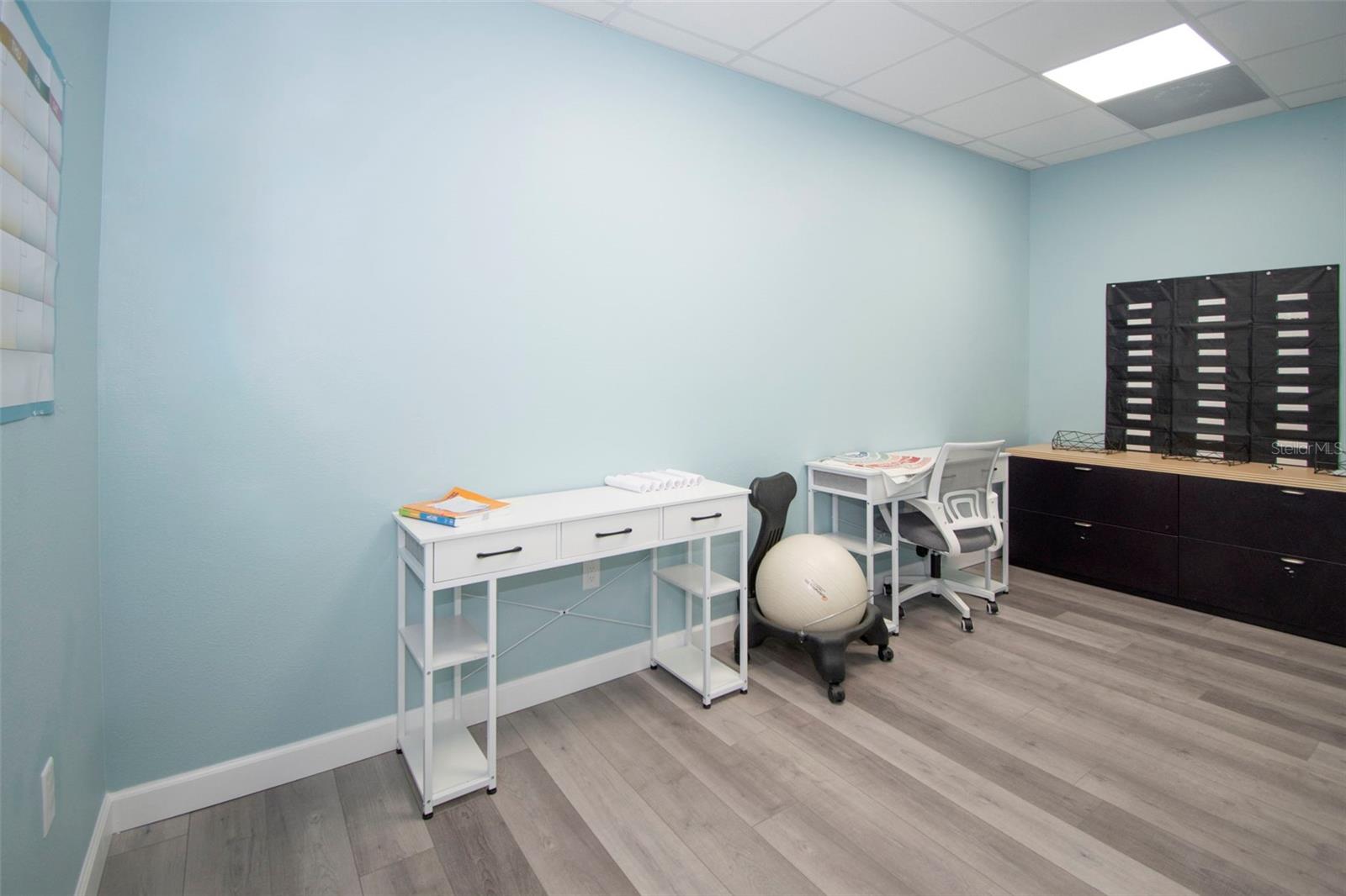 4535 TAMIAMI TRL, PORT CHARLOTTE, FL, 33980