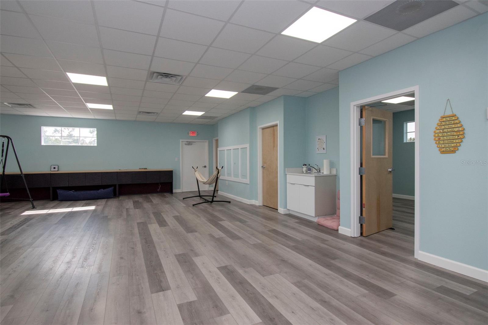 4535 TAMIAMI TRL, PORT CHARLOTTE, FL, 33980