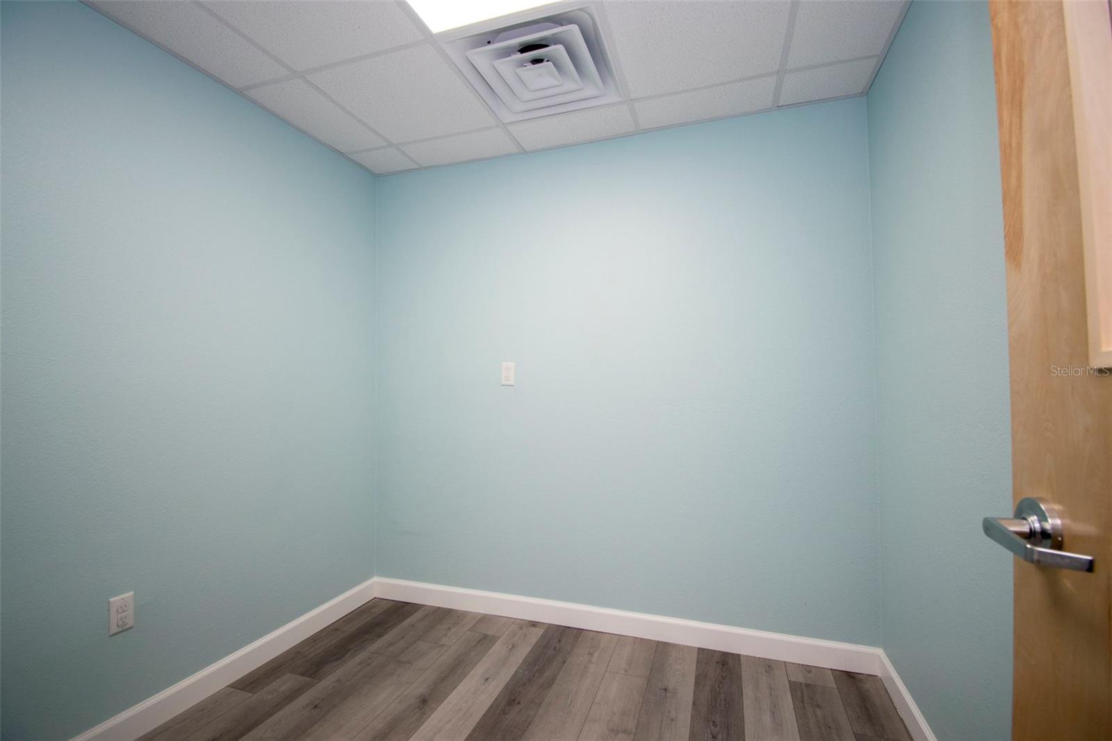 4535 TAMIAMI TRL, PORT CHARLOTTE, FL, 33980