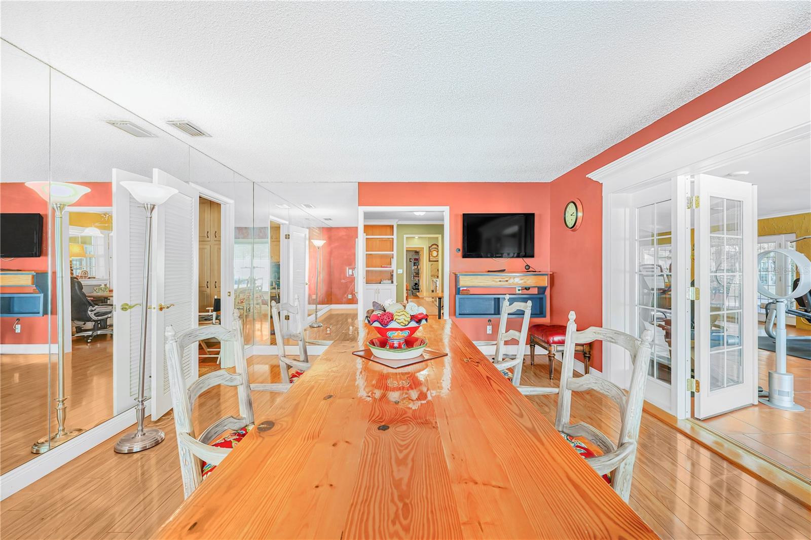 7210 N HABANA AVENUE, TAMPA, FL, 33614