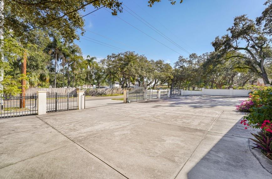 7210 N HABANA AVENUE, TAMPA, FL, 33614