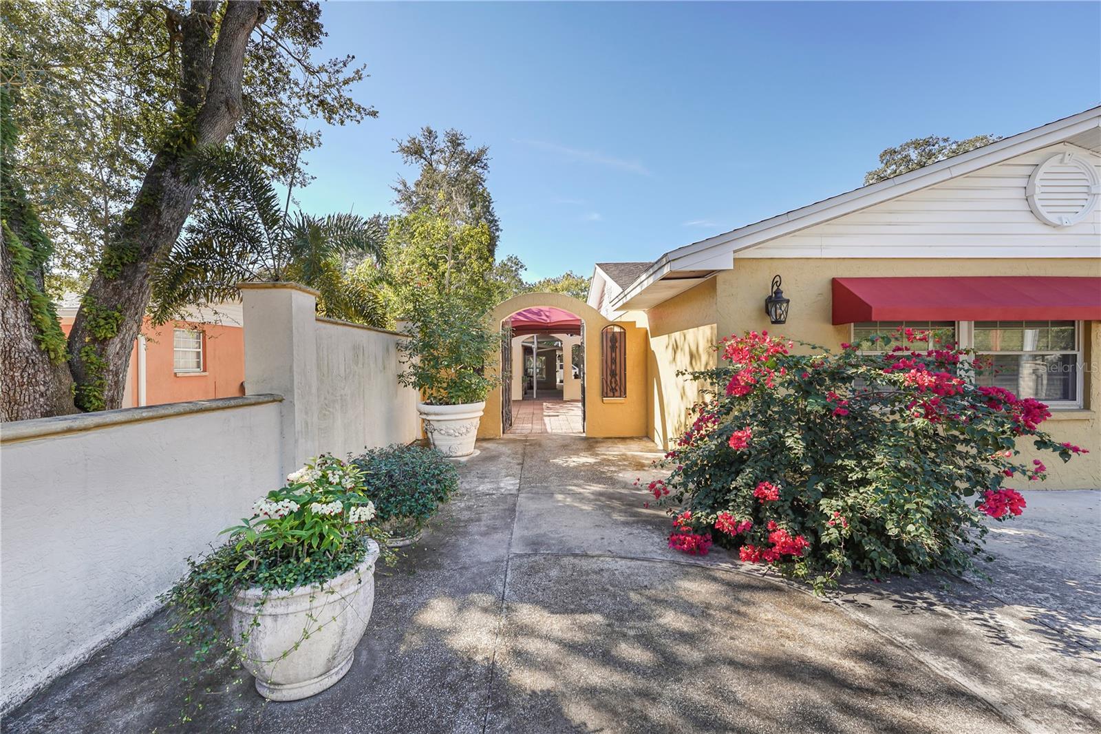 7210 N HABANA AVENUE, TAMPA, FL, 33614
