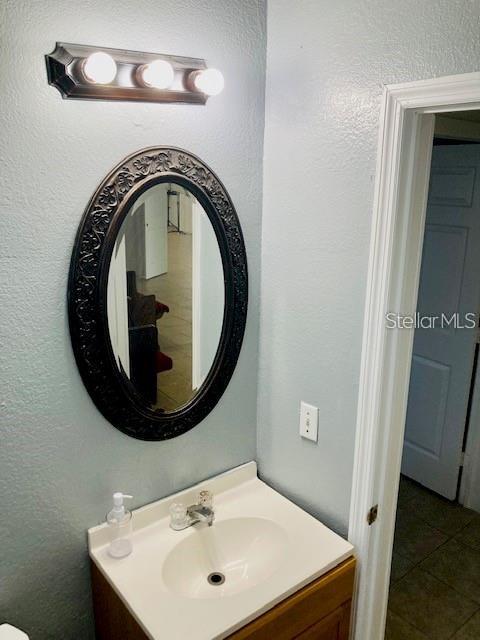 106 E BERESFORD AVE, DELAND, FL, 32724