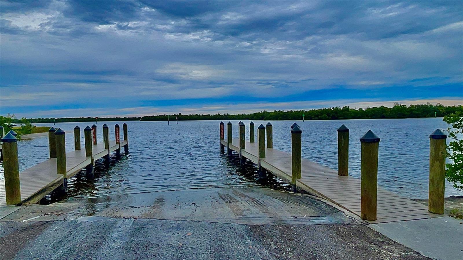 106 BARRE DR NW, PORT CHARLOTTE, FL, 33952