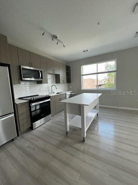 600-3 W AMELIA AVE, ORLANDO, FL, 32801