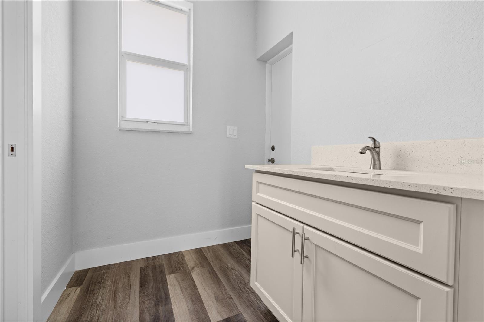 3297 SWANEE RD, PORT CHARLOTTE, FL, 33980