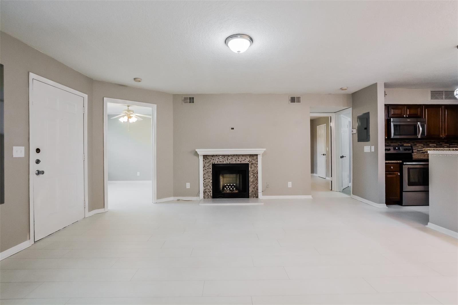 365 FORESTWAY CIR #102, ALTAMONTE SPRINGS, FL, 32701