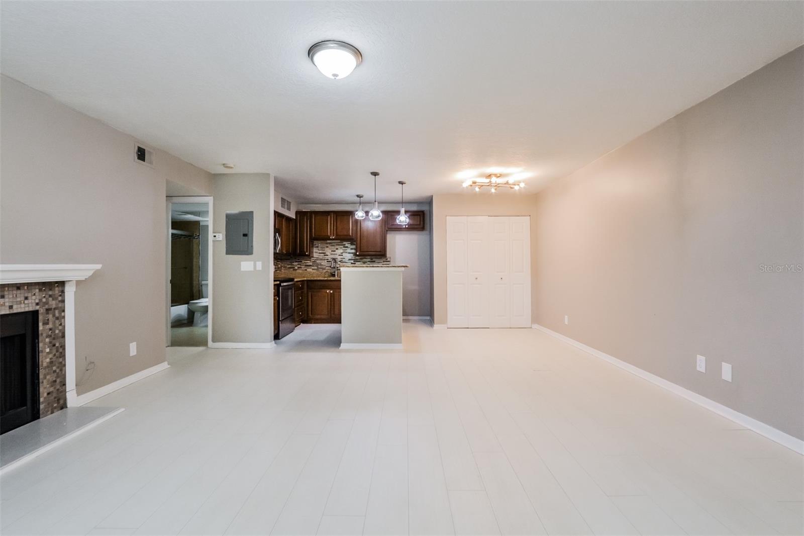 365 FORESTWAY CIR #102, ALTAMONTE SPRINGS, FL, 32701