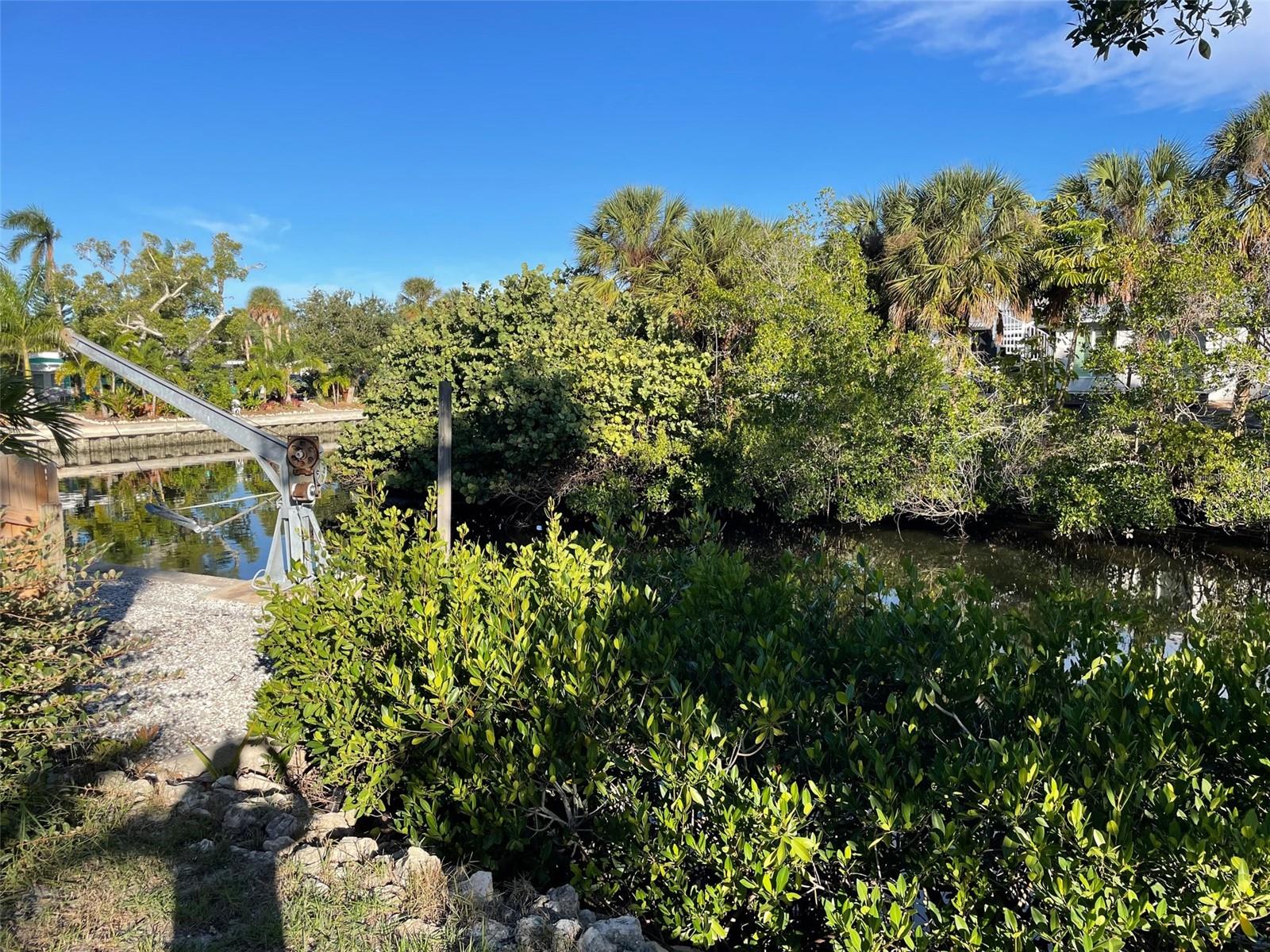 451 AVENIDA DE MAYO, SARASOTA, FL, 34242