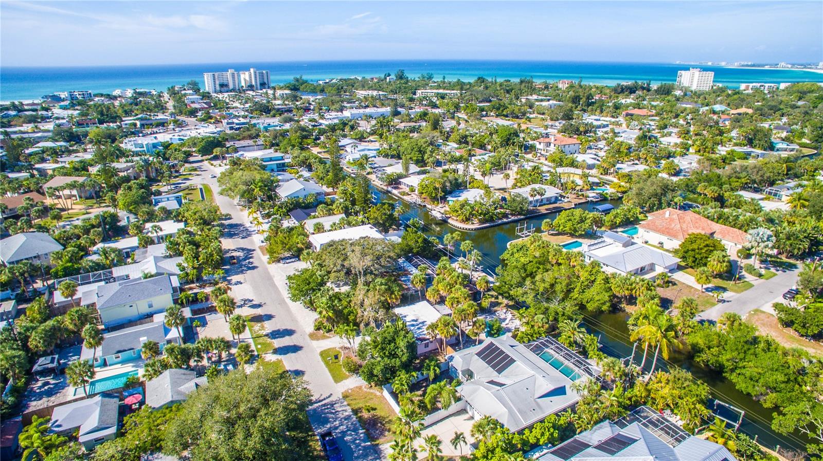 451 AVENIDA DE MAYO, SARASOTA, FL, 34242
