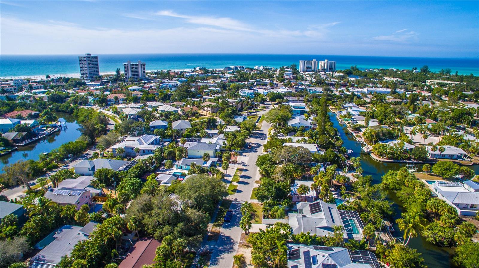 451 AVENIDA DE MAYO, SARASOTA, FL, 34242