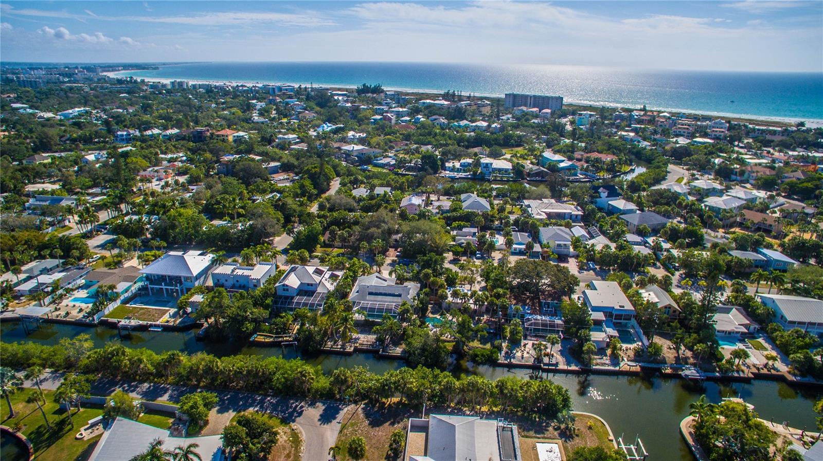 451 AVENIDA DE MAYO, SARASOTA, FL, 34242
