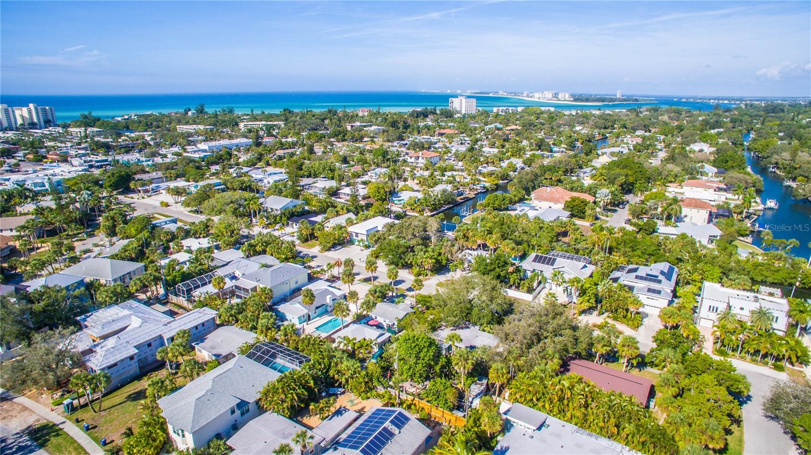 451 AVENIDA DE MAYO, SARASOTA, FL, 34242