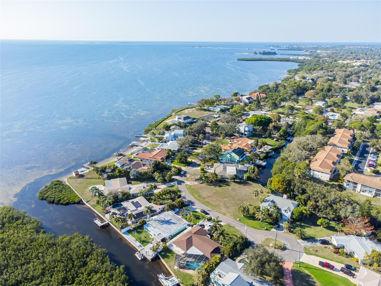 S FLORIDA AVE, TARPON SPRINGS, FL, 34689