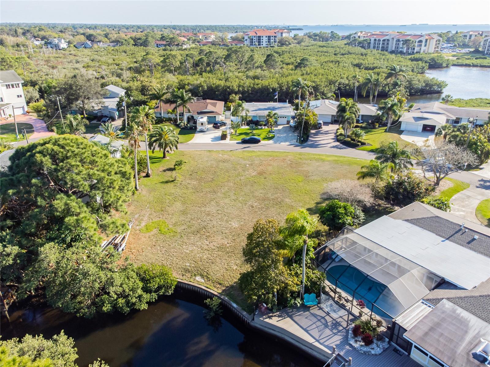 S FLORIDA AVE, TARPON SPRINGS, FL, 34689