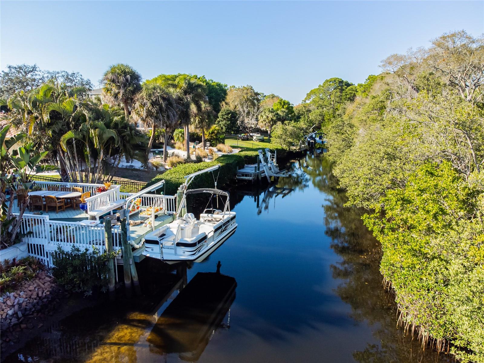 S FLORIDA AVE, TARPON SPRINGS, FL, 34689