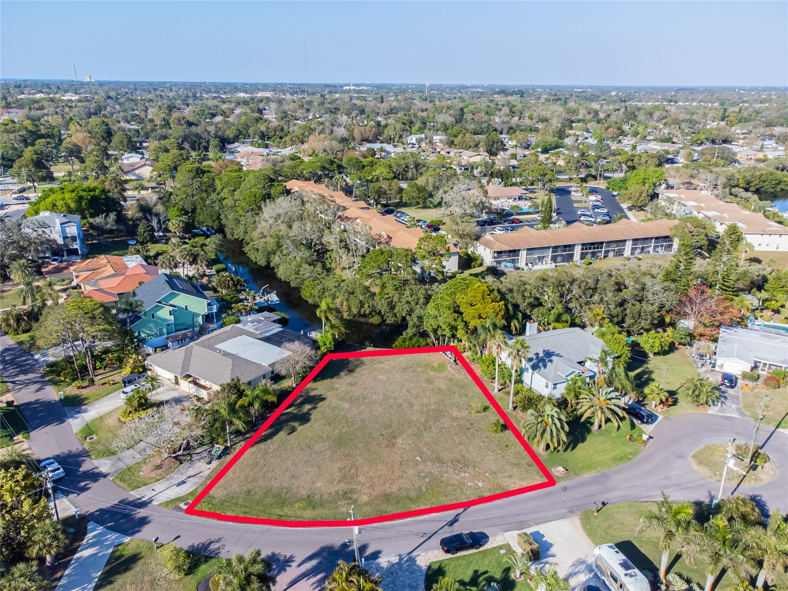 S FLORIDA AVE, TARPON SPRINGS, FL, 34689