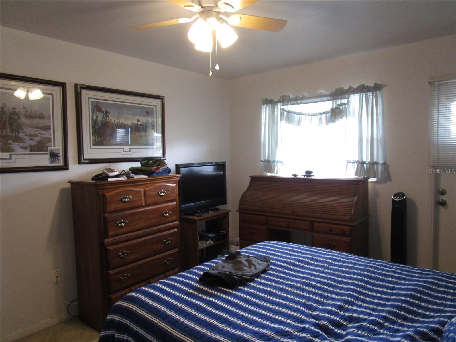 U8222848 Property Photo