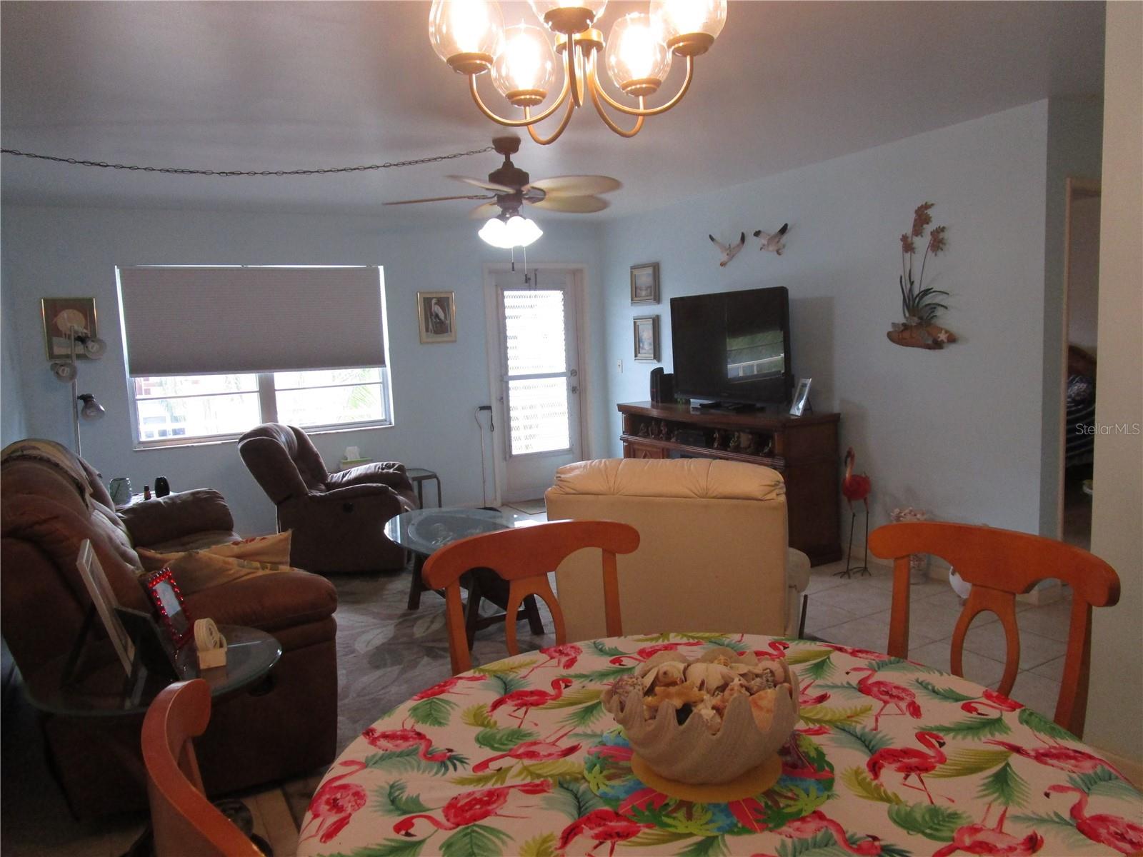 U8222848 Property Photo