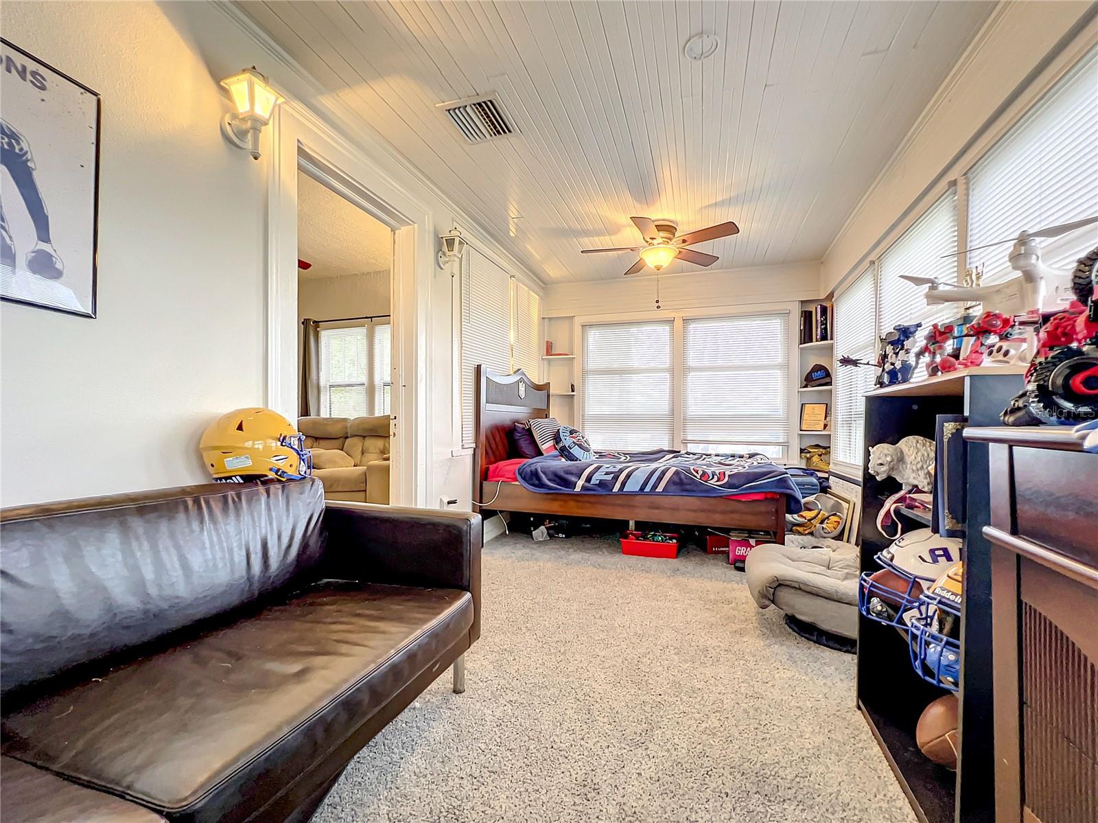 11350 OLD GRADE RD, POLK CITY, FL, 33868