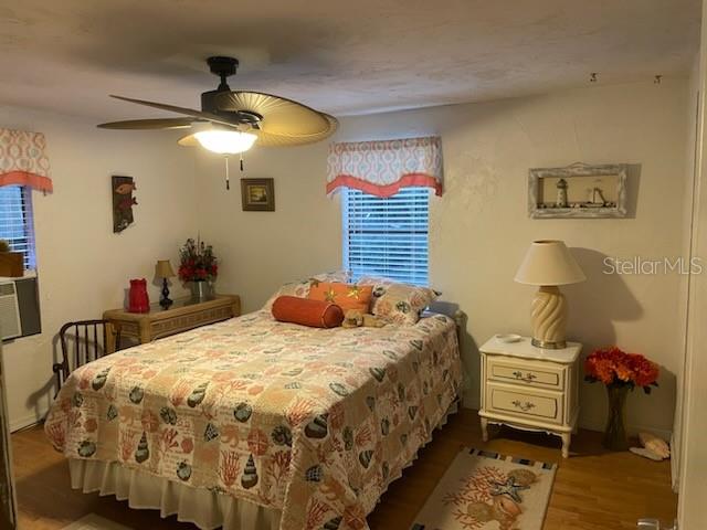 130 H H Burch RD, OAK HILL, FL, 32759