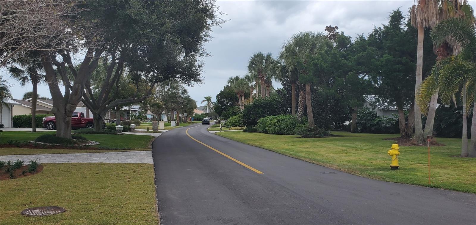 130 H H Burch RD, OAK HILL, FL, 32759