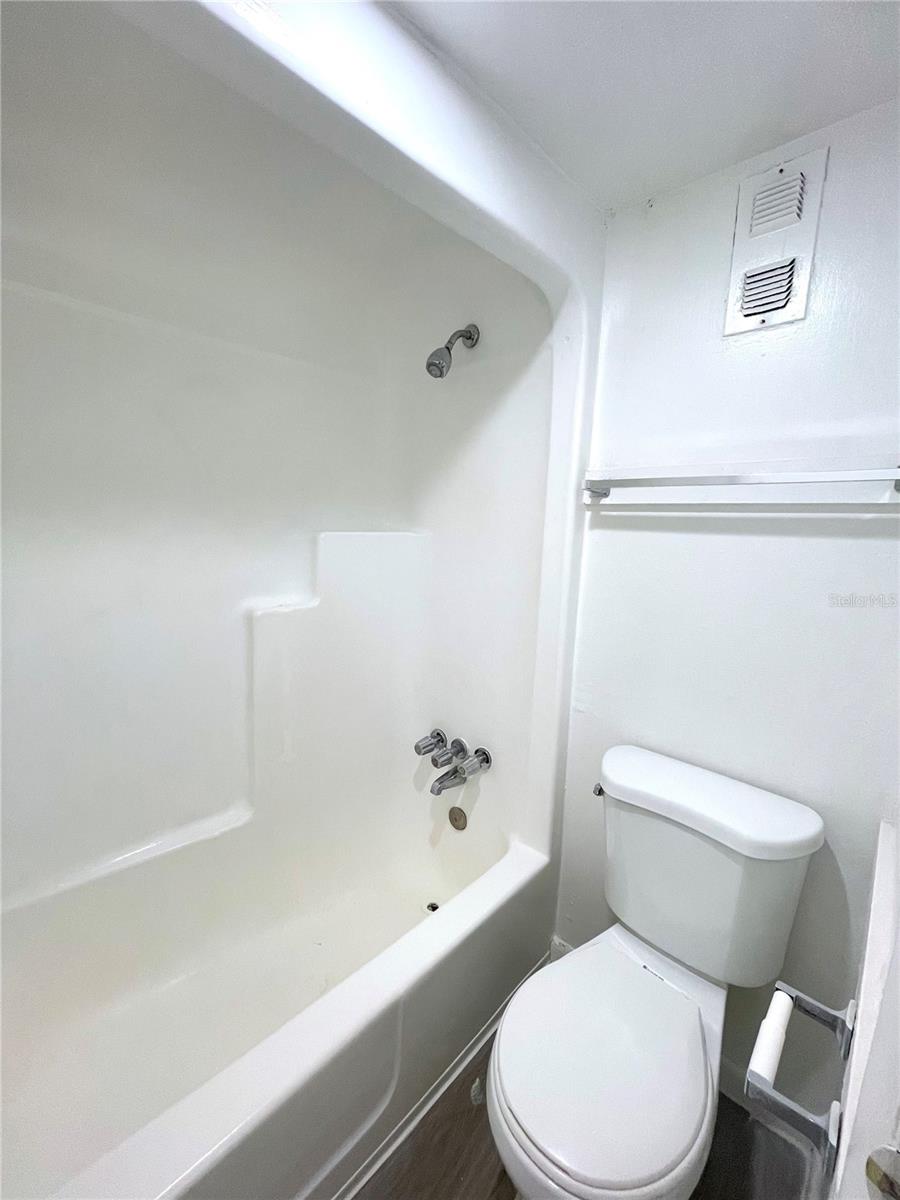 2503 N ALAFAYA TRL #4, ORLANDO, FL, 32826