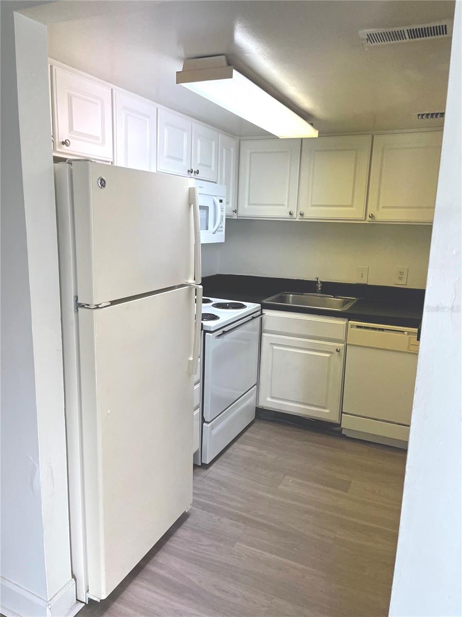 2503 N ALAFAYA TRL #4, ORLANDO, FL, 32826