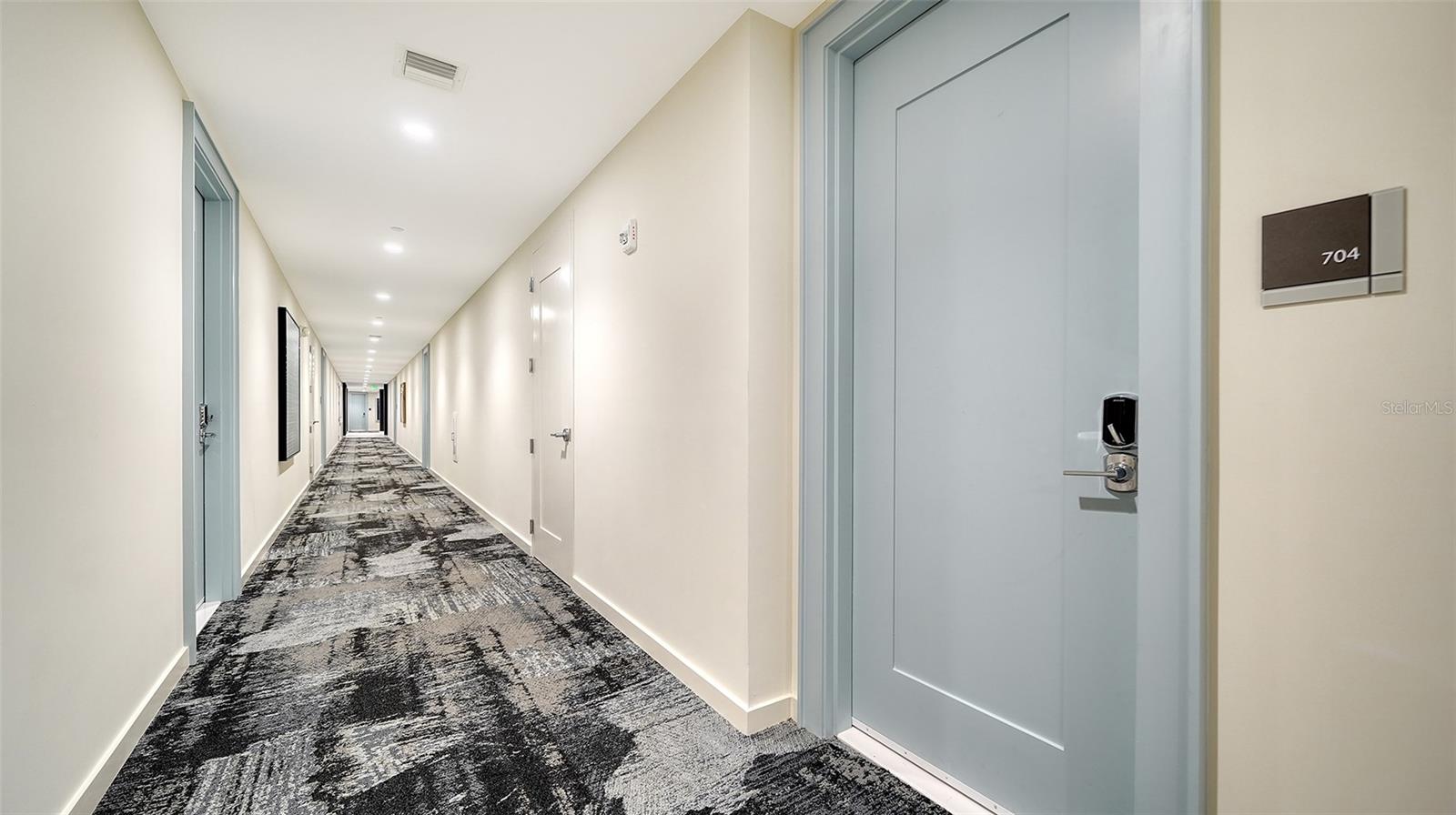 301 QUAY COMMONS DR #704, SARASOTA, FL, 34236