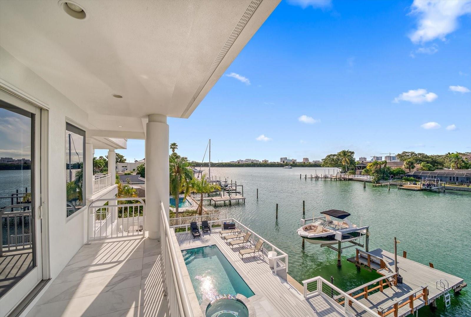 42 MIDWAY IS, CLEARWATER, FL, 33767
