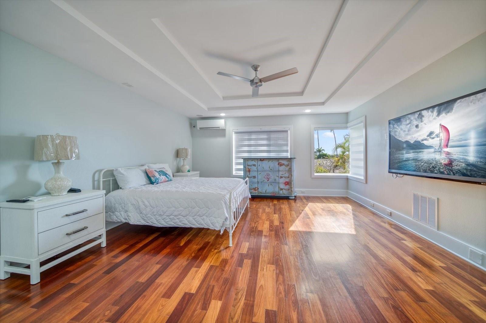 42 MIDWAY IS, CLEARWATER, FL, 33767