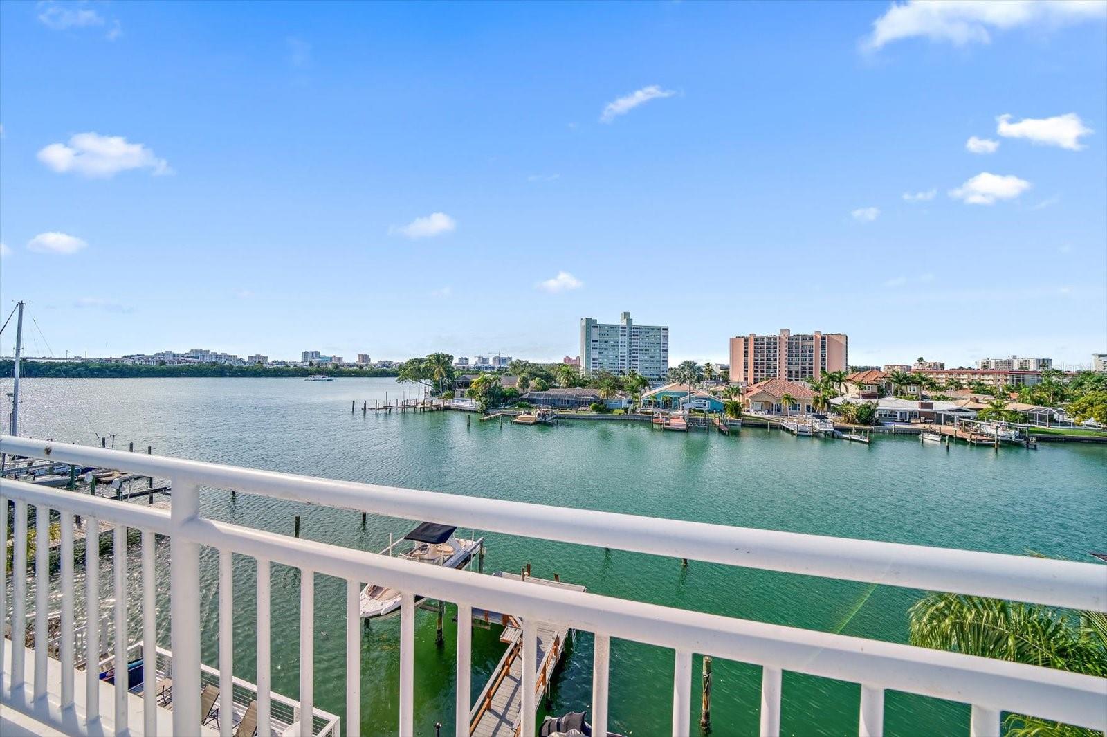 42 MIDWAY IS, CLEARWATER, FL, 33767