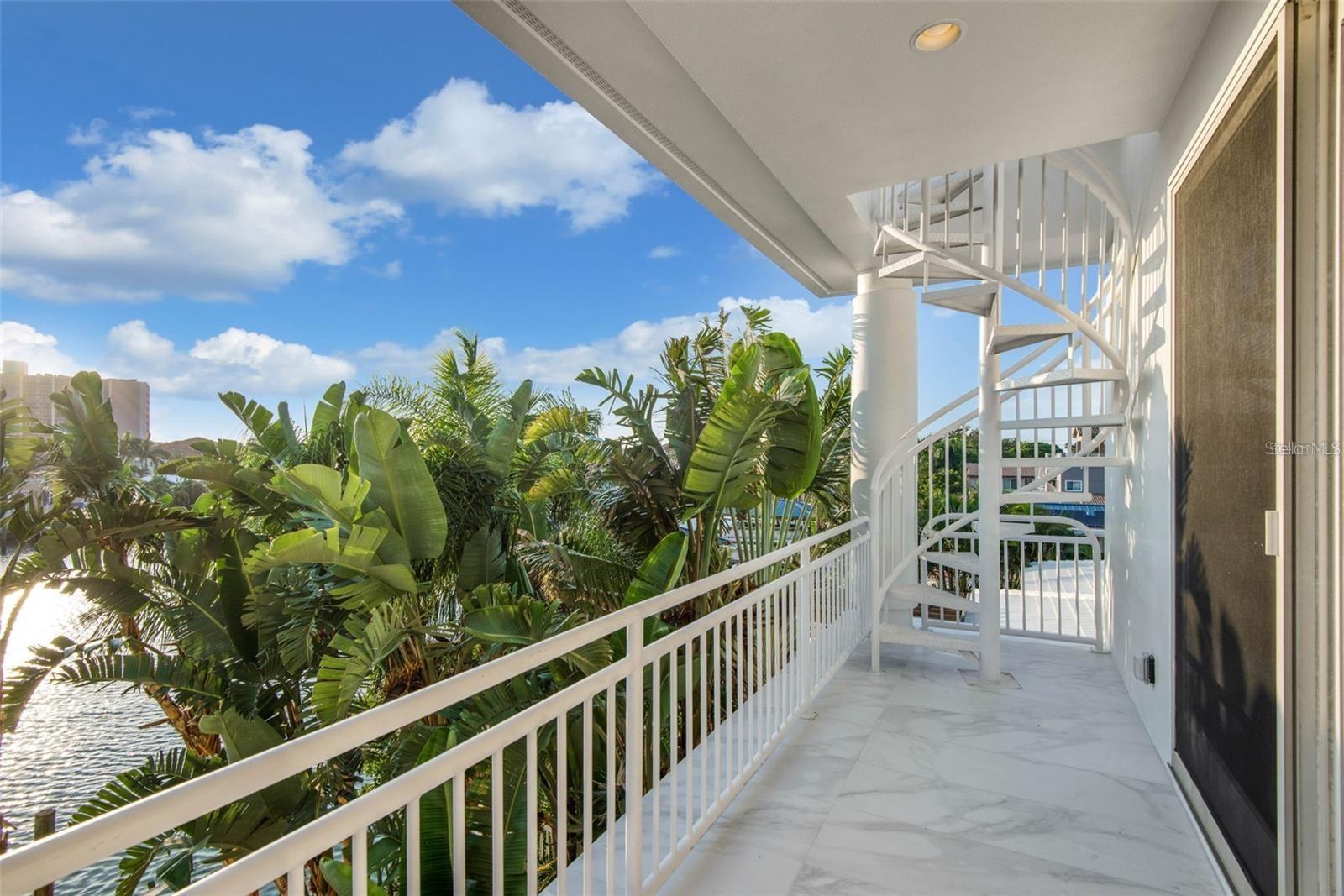 42 MIDWAY IS, CLEARWATER, FL, 33767