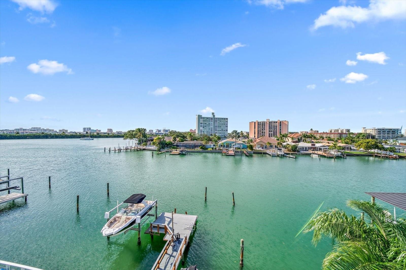 42 MIDWAY IS, CLEARWATER, FL, 33767