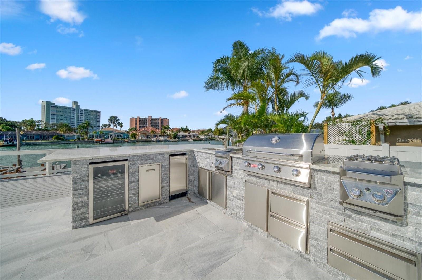 42 MIDWAY IS, CLEARWATER, FL, 33767