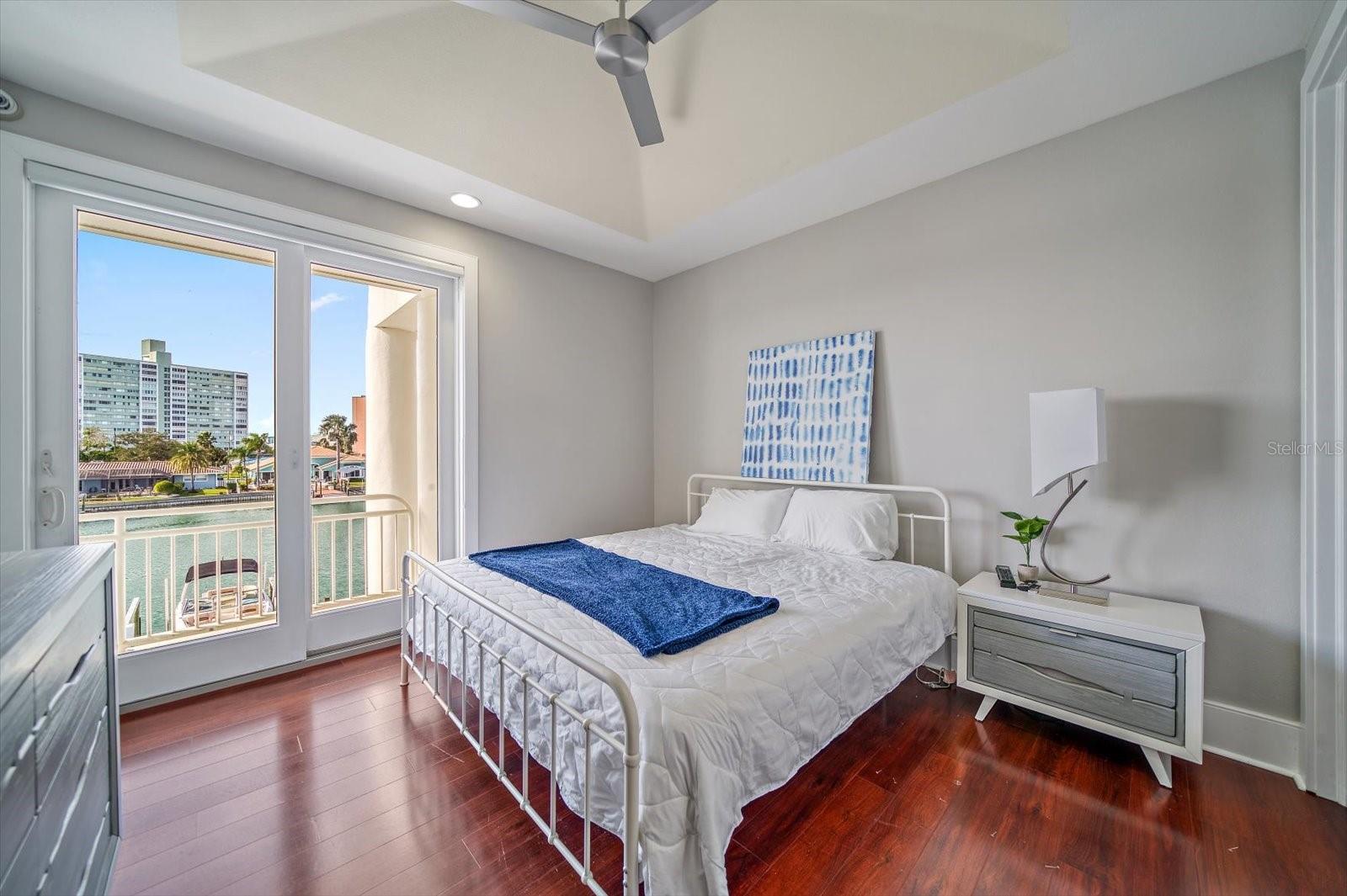 42 MIDWAY IS, CLEARWATER, FL, 33767