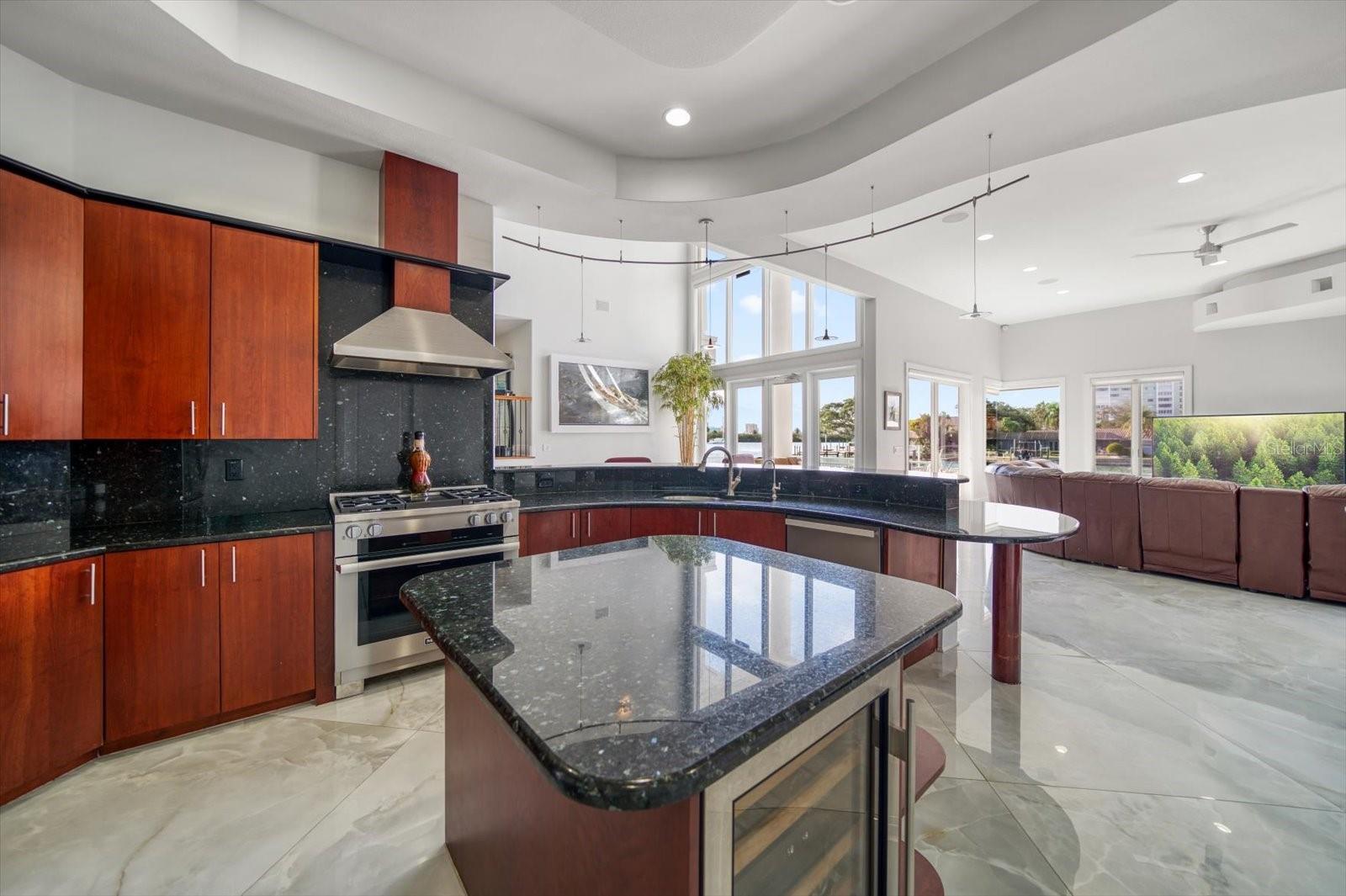 42 MIDWAY IS, CLEARWATER, FL, 33767