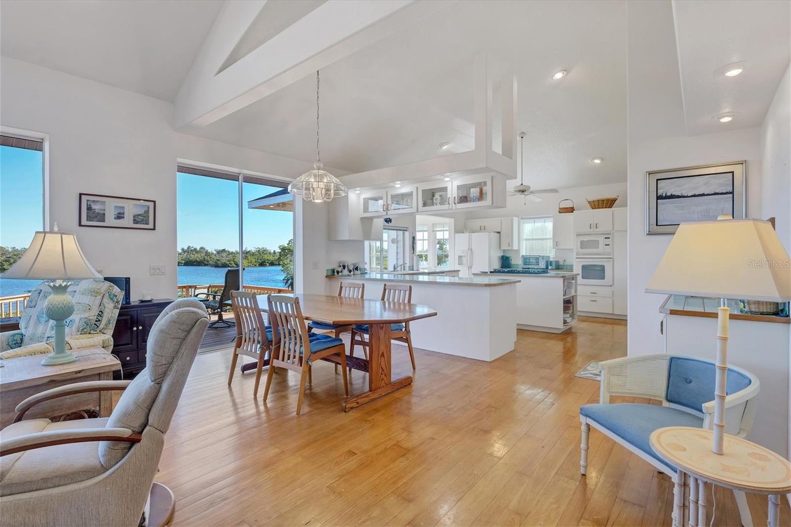 13044 VIA CASSIA, PLACIDA, FL, 33946