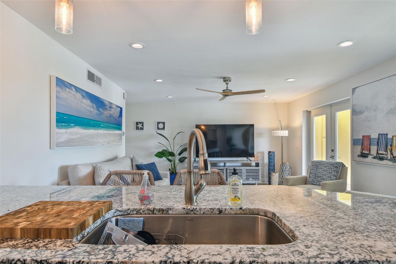 1125 PINELLAS BAYWAY S #302, TIERRA VERDE, FL, 33715