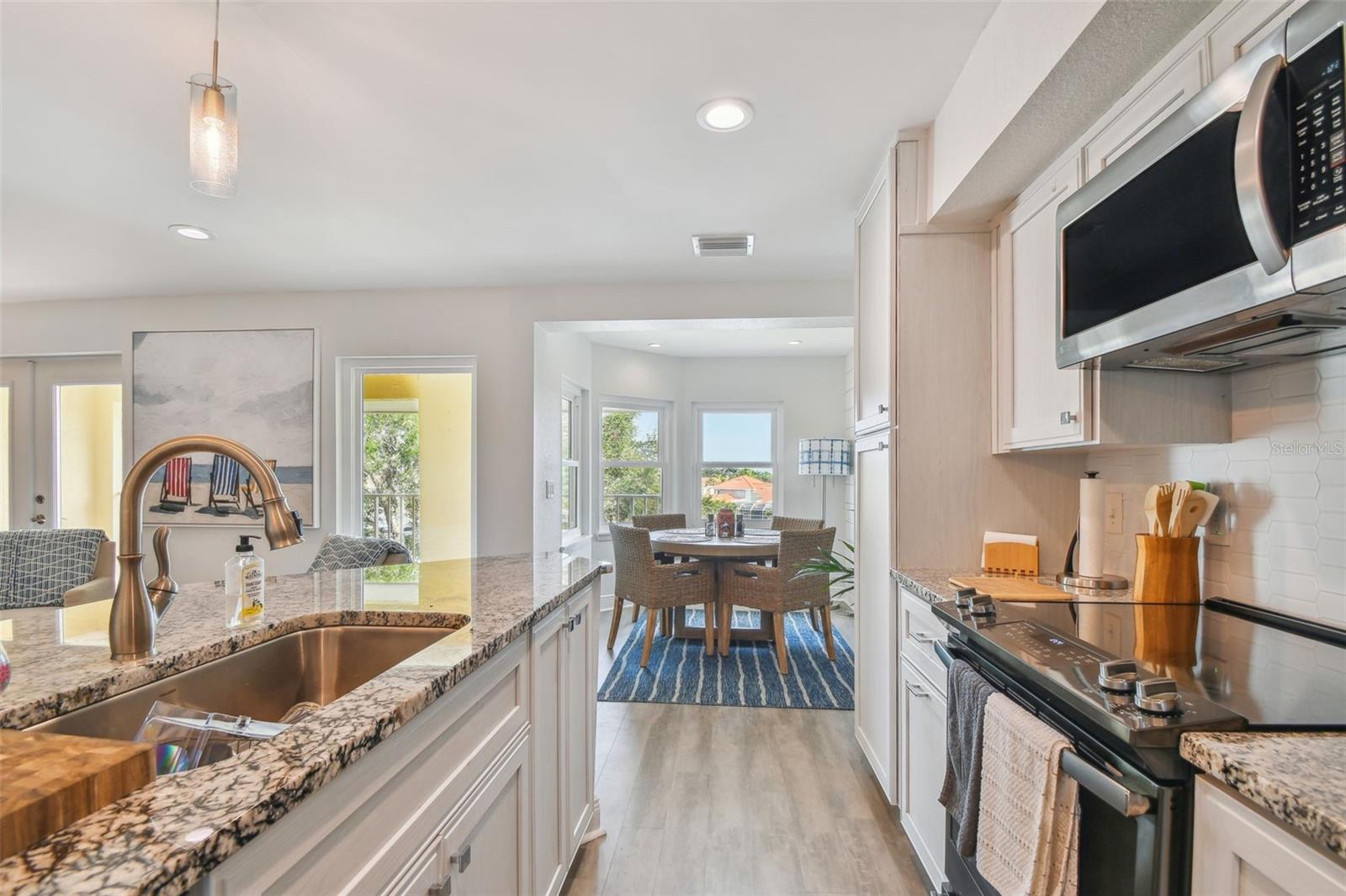 1125 PINELLAS BAYWAY S #302, TIERRA VERDE, FL, 33715