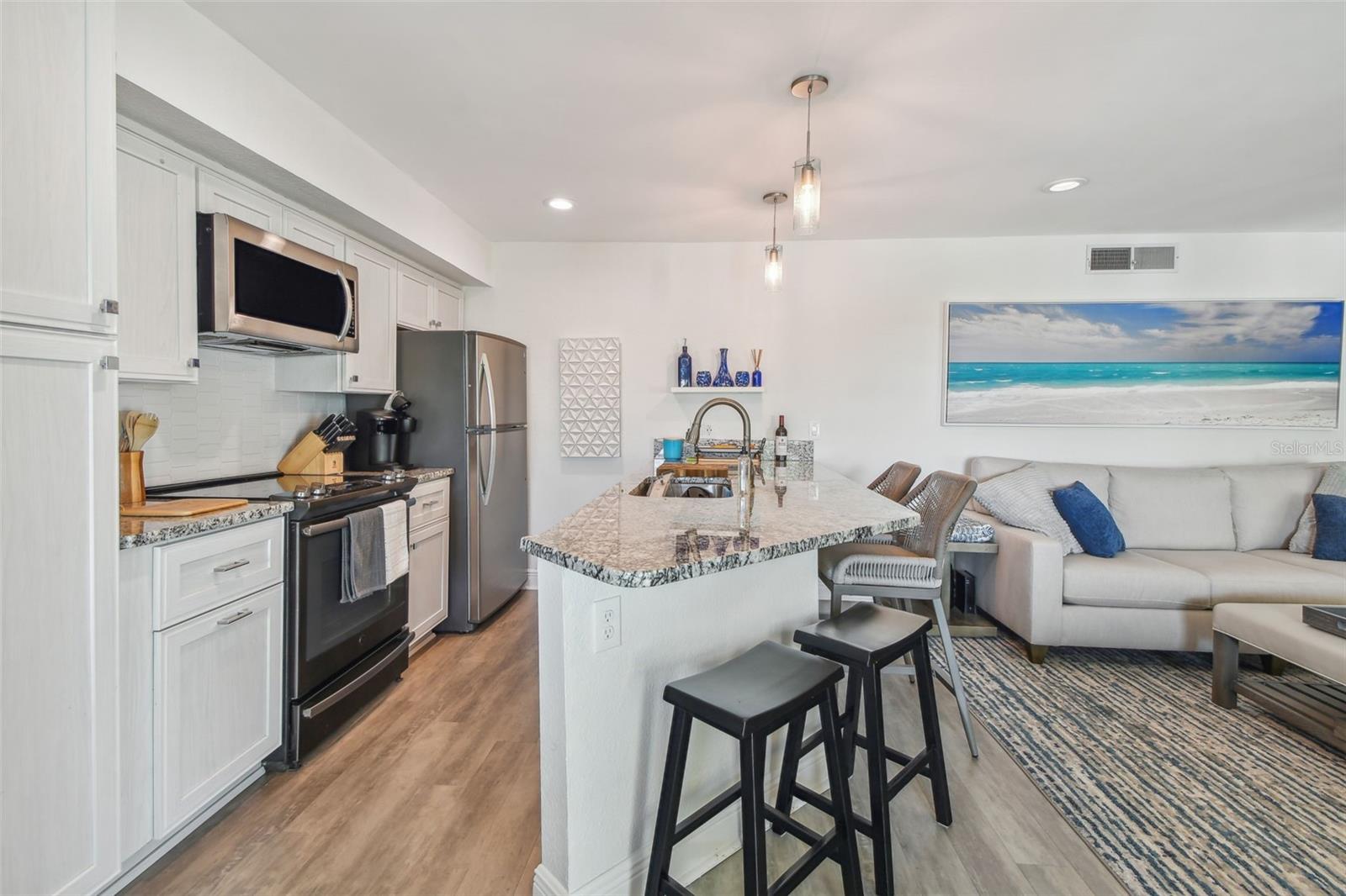 1125 PINELLAS BAYWAY S #302, TIERRA VERDE, FL, 33715