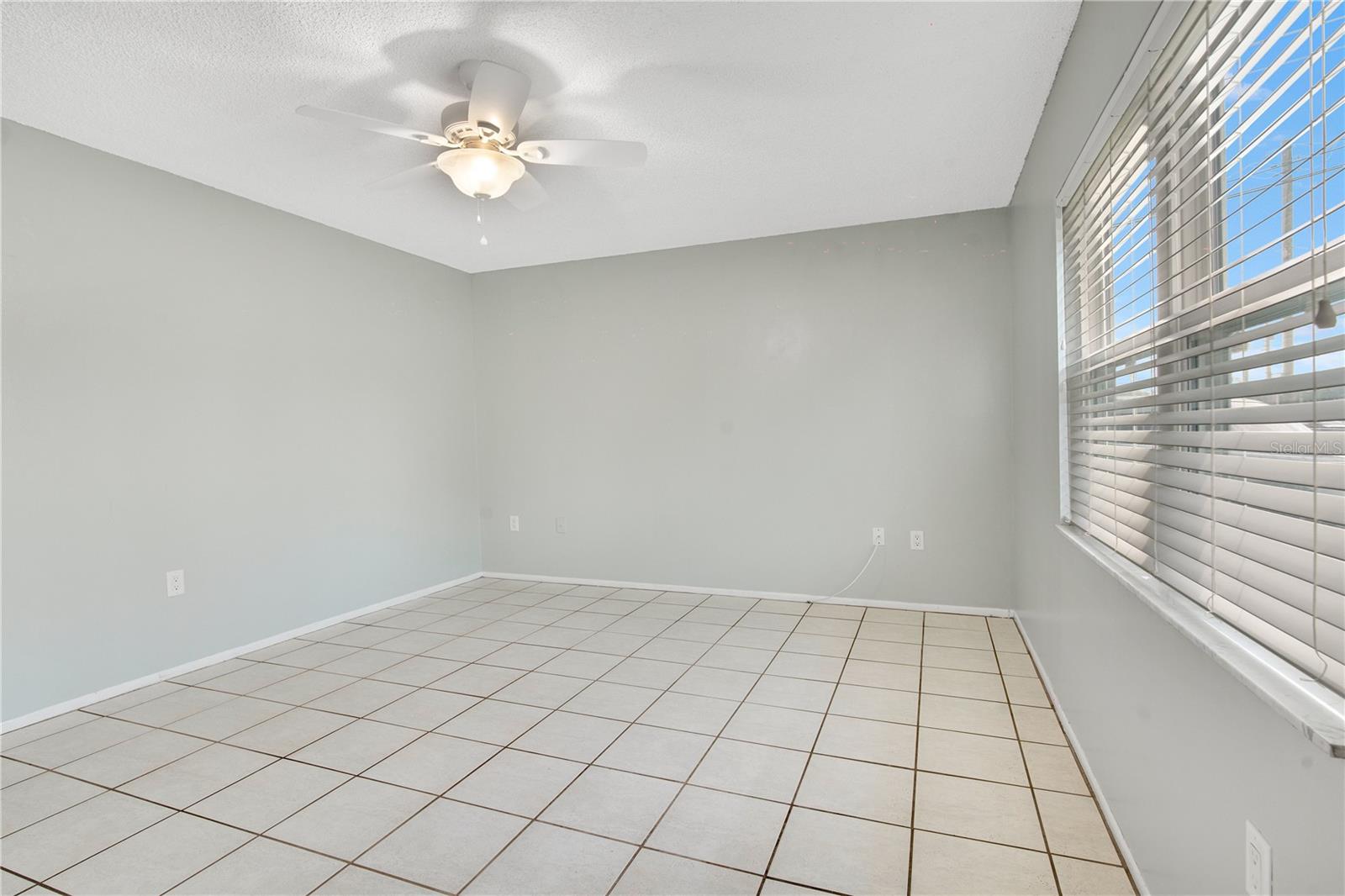 2533 S FERN CREEK AVE, ORLANDO, FL, 32806