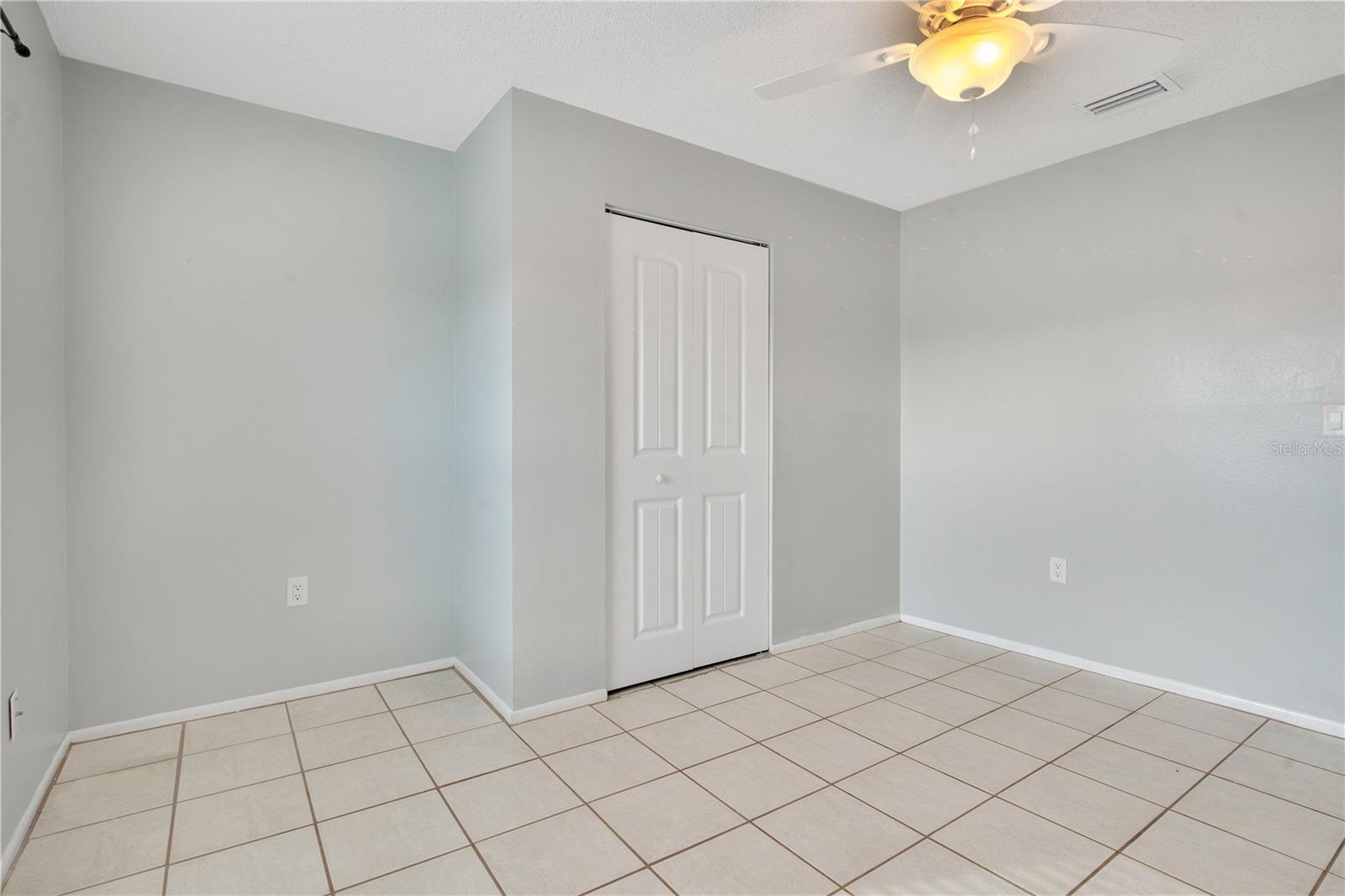 2533 S FERN CREEK AVE, ORLANDO, FL, 32806