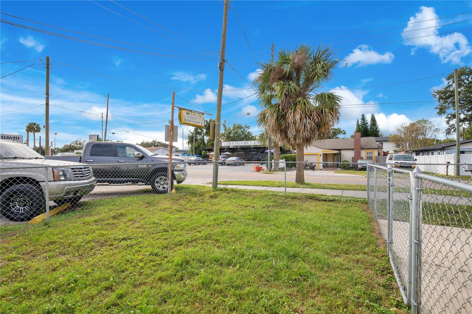 2533 S FERN CREEK AVE, ORLANDO, FL, 32806