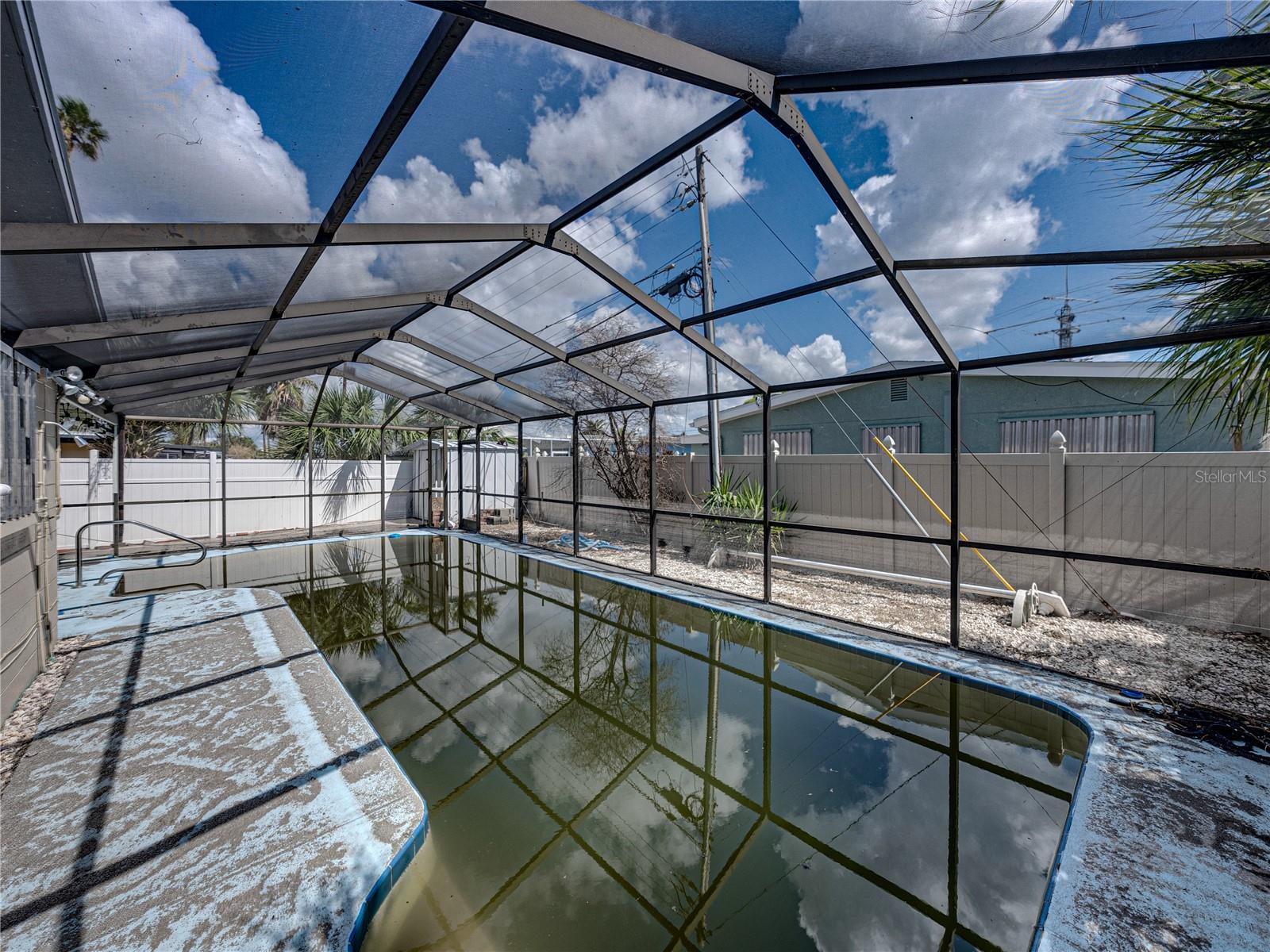 16003 2ND ST E, REDINGTON BEACH, FL, 33708