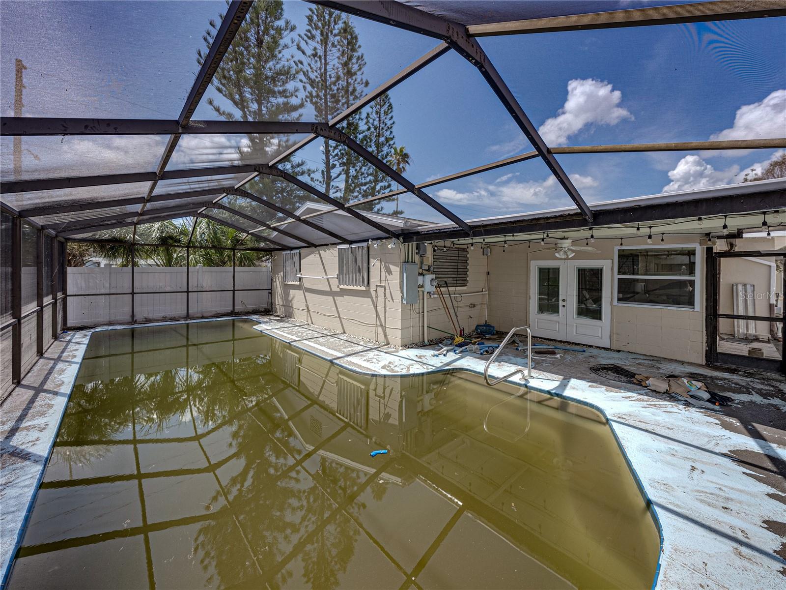 16003 2ND ST E, REDINGTON BEACH, FL, 33708