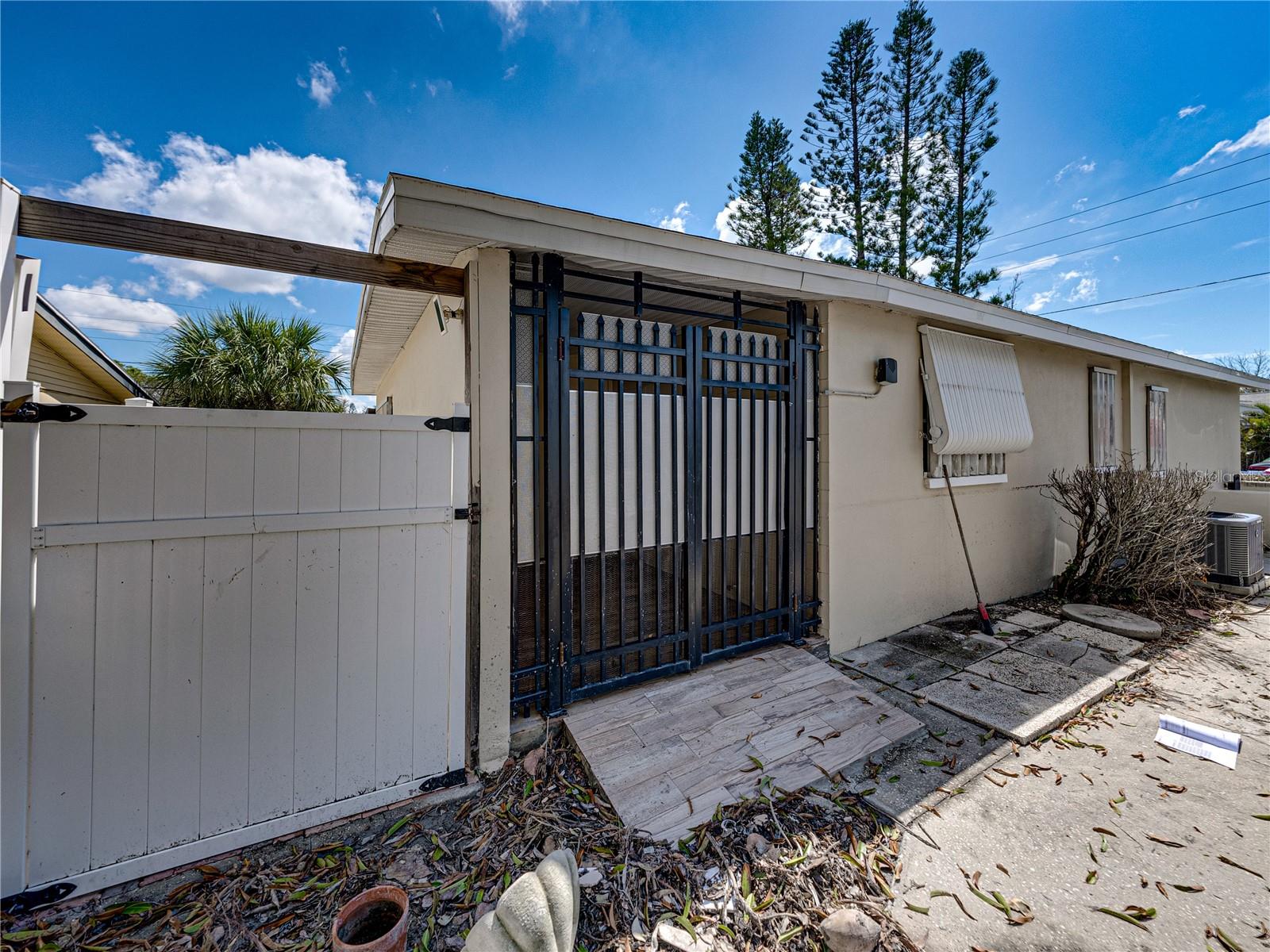 16003 2ND ST E, REDINGTON BEACH, FL, 33708